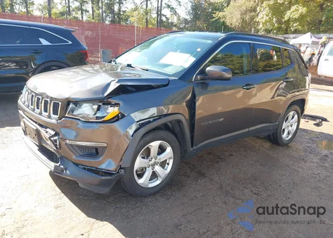 2018 Jeep Compass Latitude Fwd from USA, damaged, VIN 3C4NJCBB8JT267894